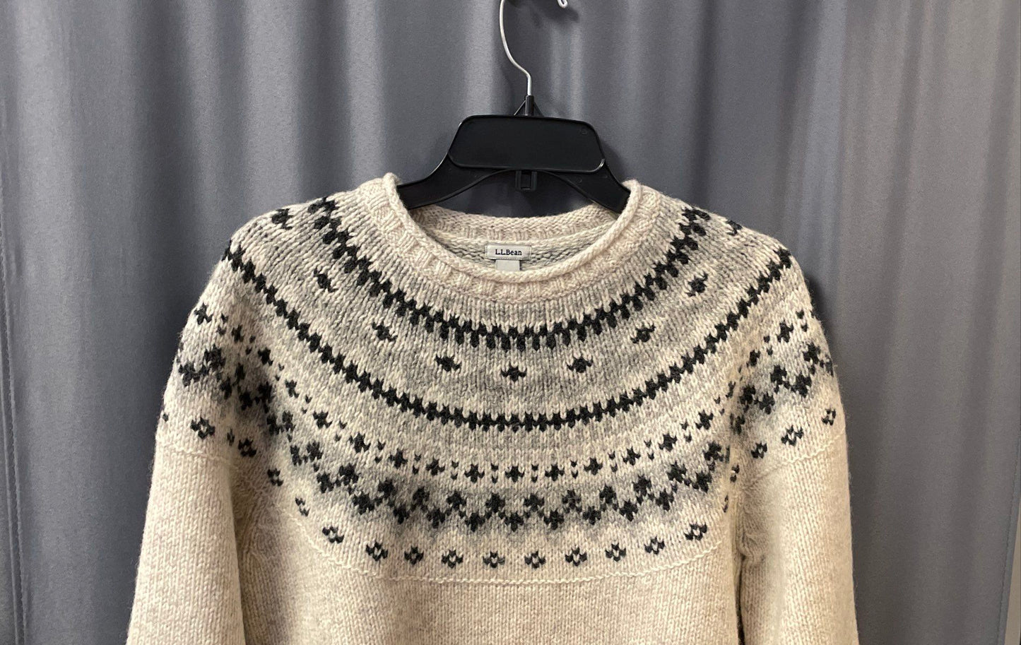 L.L. Bean Women's Fair Isle Lambswool Nordic Knit Sweater Cream Gray Sz M PET