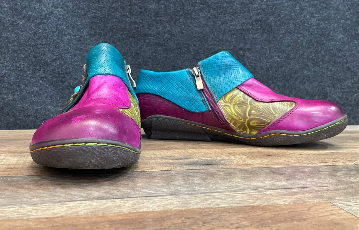 Socofy Multi-Color Floral Leather Ankle Boots Side Zip Flower Accents Size 41
