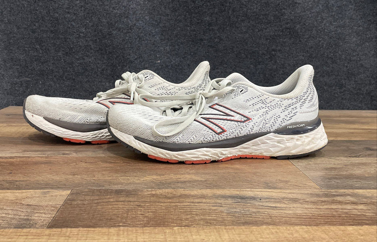 New Balance Fresh Foam 880 v11 Grey Red Black Running Shoes Men's Size 9