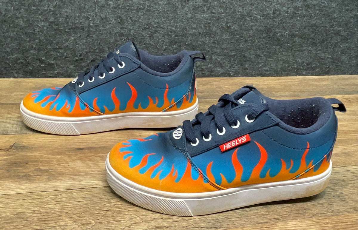 Heelys Pro 20 Prints Navy Blue Red Flame Skate Shoes Youth Size 6