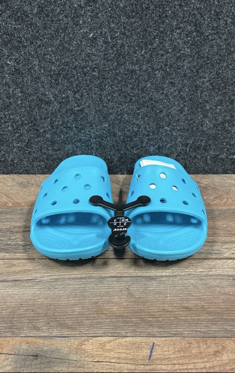 Crocs Classic Slide Blue Kids Youth Sandals Size J3 NWT