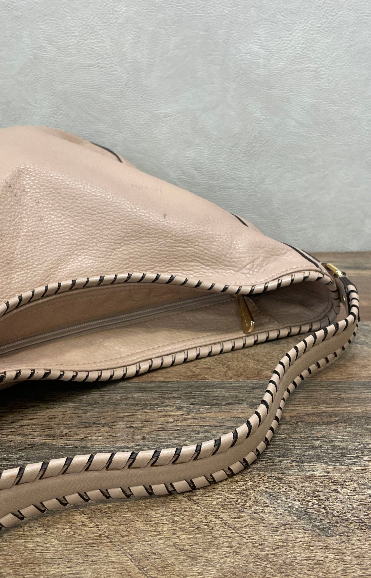 Michael Kors Cream Pebbled Leather Whipstitch Hobo Shoulder Bag Gold Hardware