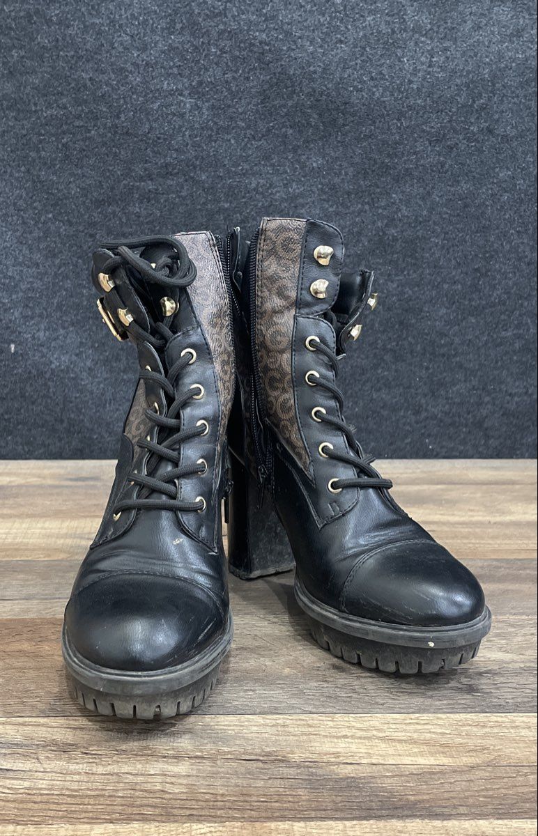 GBG Los Angeles Sifty Brown Monogram Lace Up Block Heel Combat Boots Size 8M