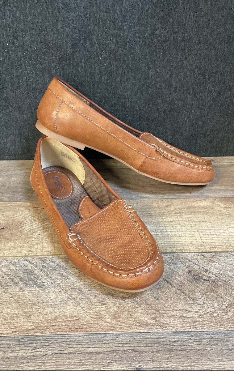 B.O.C. Brown Moc Toe Slip On Loafer Flats Women's Size 9W