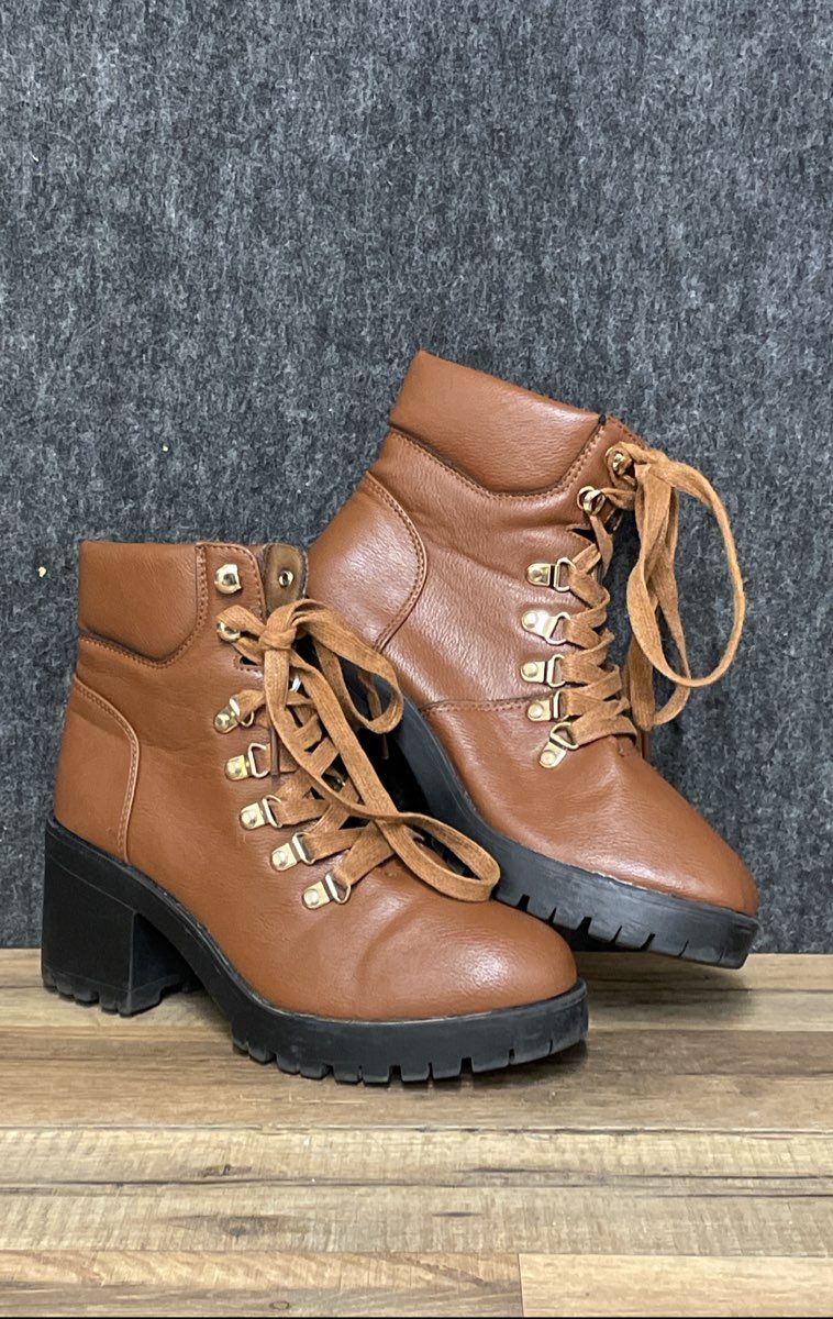 C&C California Cognac Brown Lace Up Women's Combat Boots Size 6.5