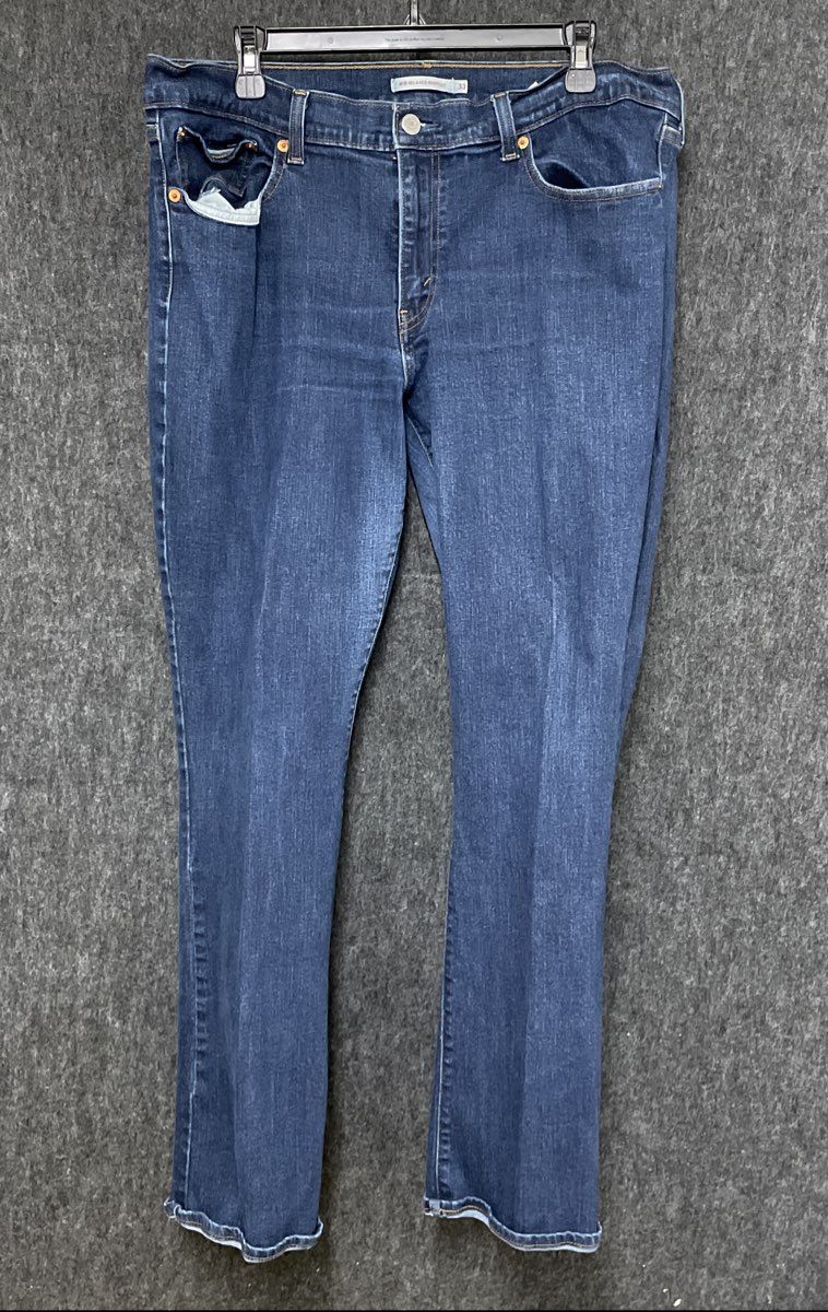 Levi's Women's 415 Relaxed Bootcut Jeans Dark Wash Blue Denim Sz 33x32