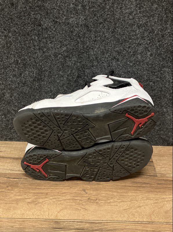 Nike Jordan True Flight White Black Gym Red Youth Sneakers Size 2.5Y
