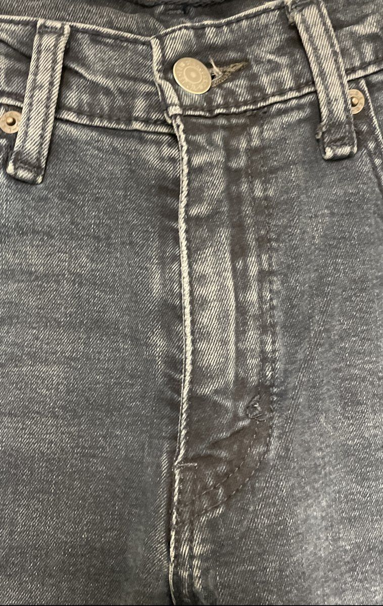 Levi's Men's 514 Straight Fit Faded Dark Wash Denim Jeans Size Medium