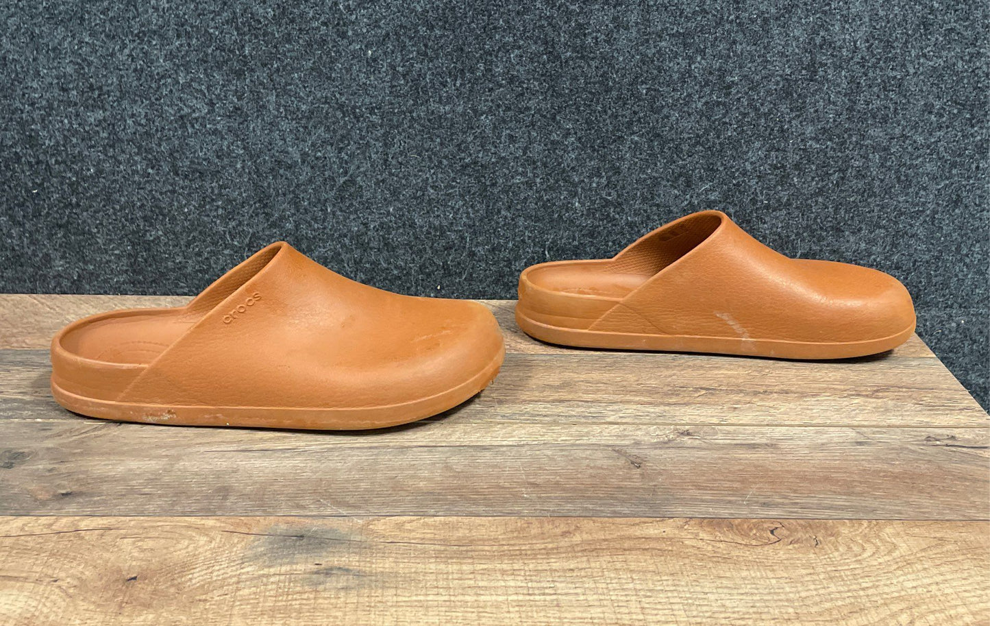 Crocs Dylan Clog Brown Leather-Look Foam Mules Men's Size 11