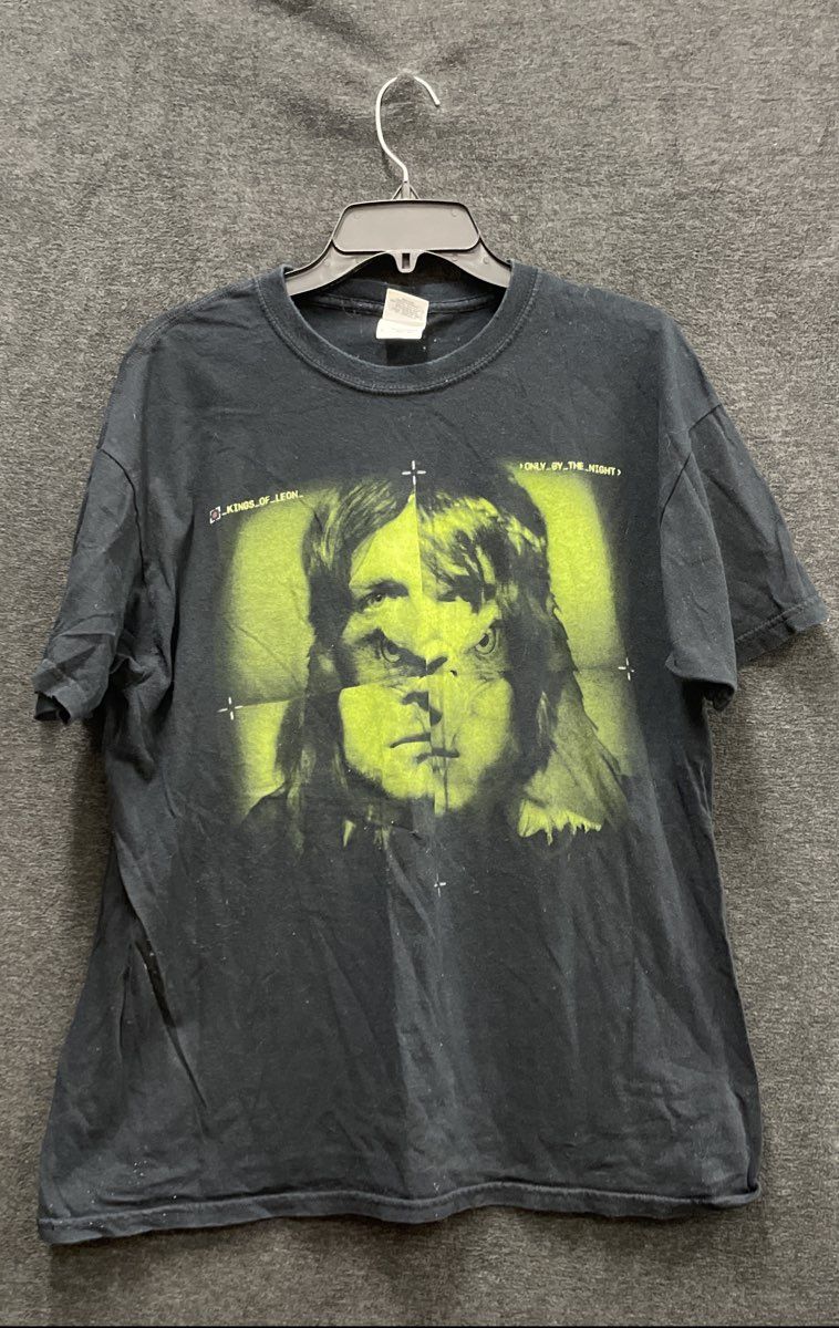 Kings of Leon Only By The Night Album Graphic T-Shirt Gildan Black Sz L