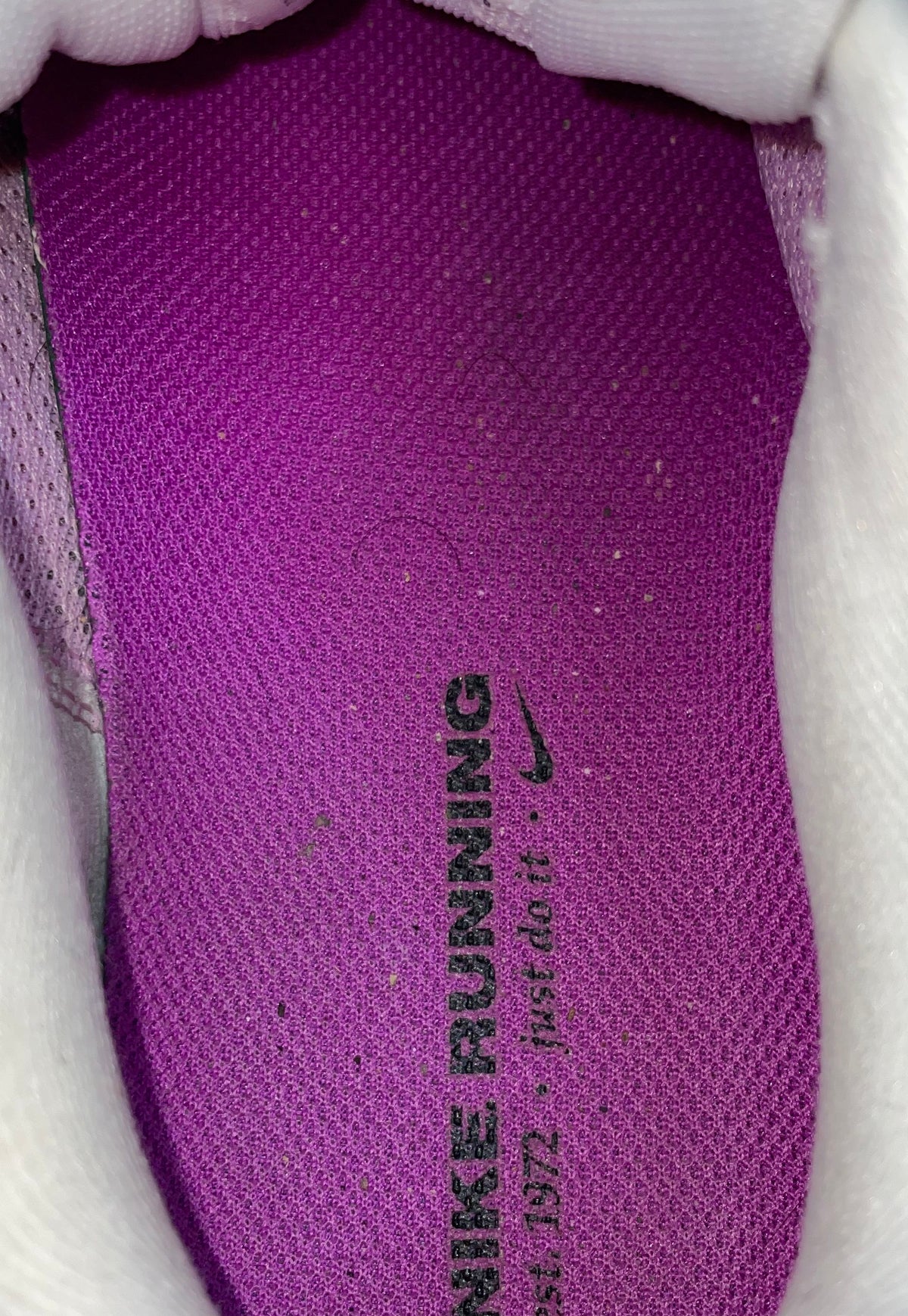 Nike Air Zoom Pegasus 40 White Purple Pink Running Shoes Women's Size 11