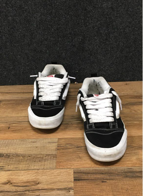 Vans Knu Skool Black White Suede Puffy Skate Shoes Men's Size 8 Women's 9.5