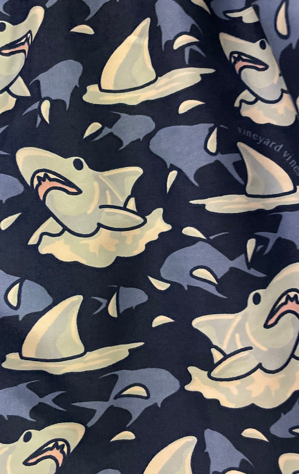 Vineyard Vines Men's Shark Print Swim Shorts Blue Sz XL