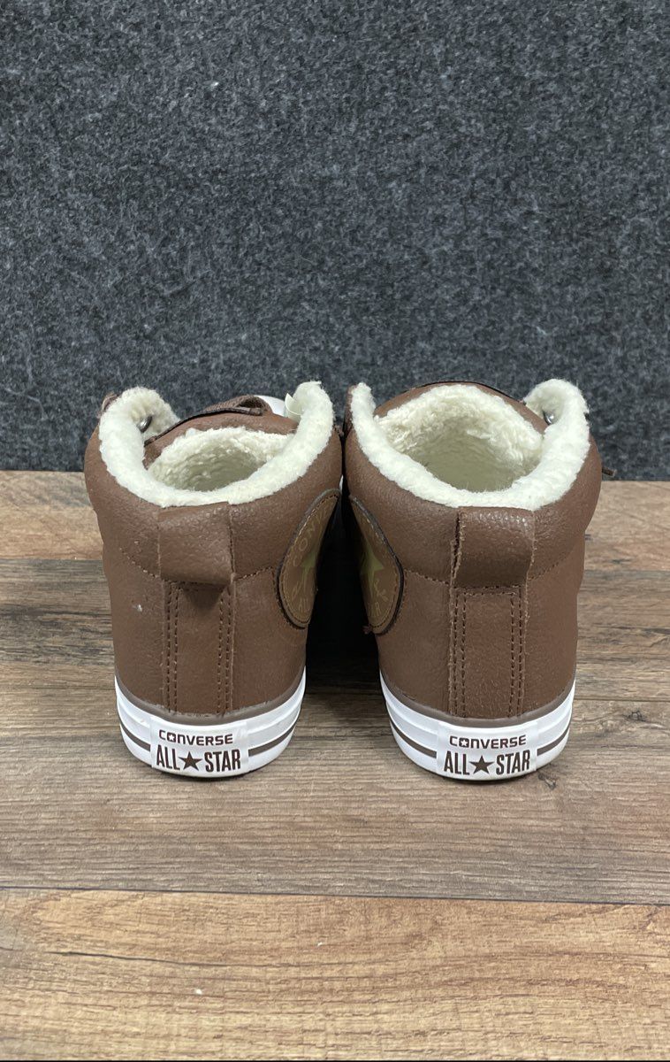 Converse Chuck Taylor All Star Mid Brown Leather Sherpa Lined Sneakers Size 5
