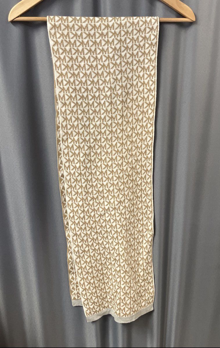 Michael Kors Women's Beige White Logo Monogram Signature Knit Scarf