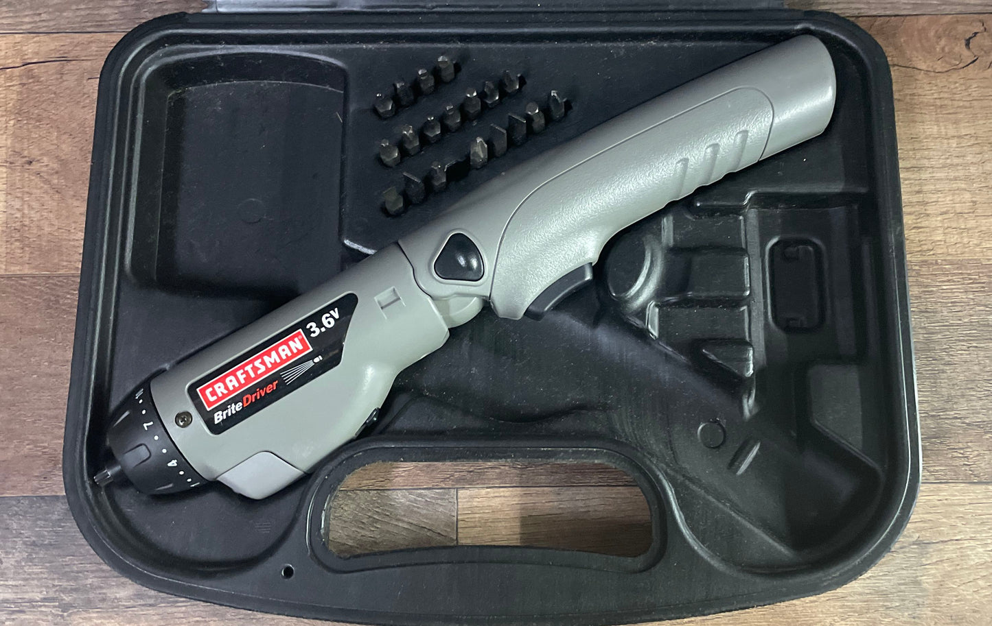 Craftsman 3.6V BriteDriver Cordless Screwdriver Kit w/ Case 315.111373