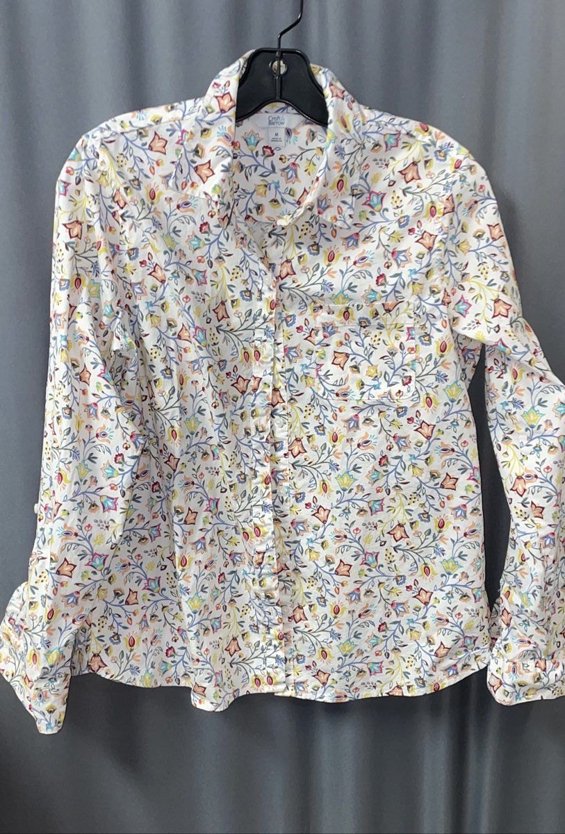 Croft & Barrow Women's White Floral Vine Button Up Stretch Cotton Shirt Size M