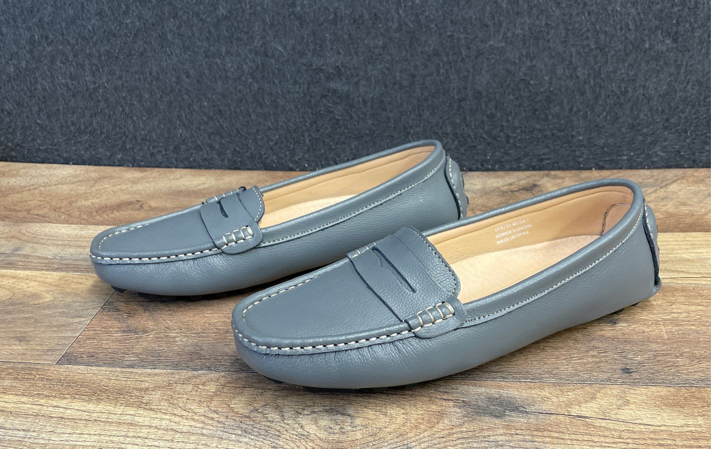 Artisure Classic Comfort Grey Leather Penny Loafers Women's Size 9