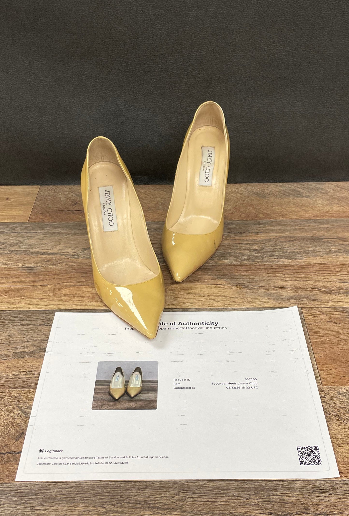 Jimmy Choo Nude Patent Leather Pointed Toe Pumps Heels Size 36.5 COA