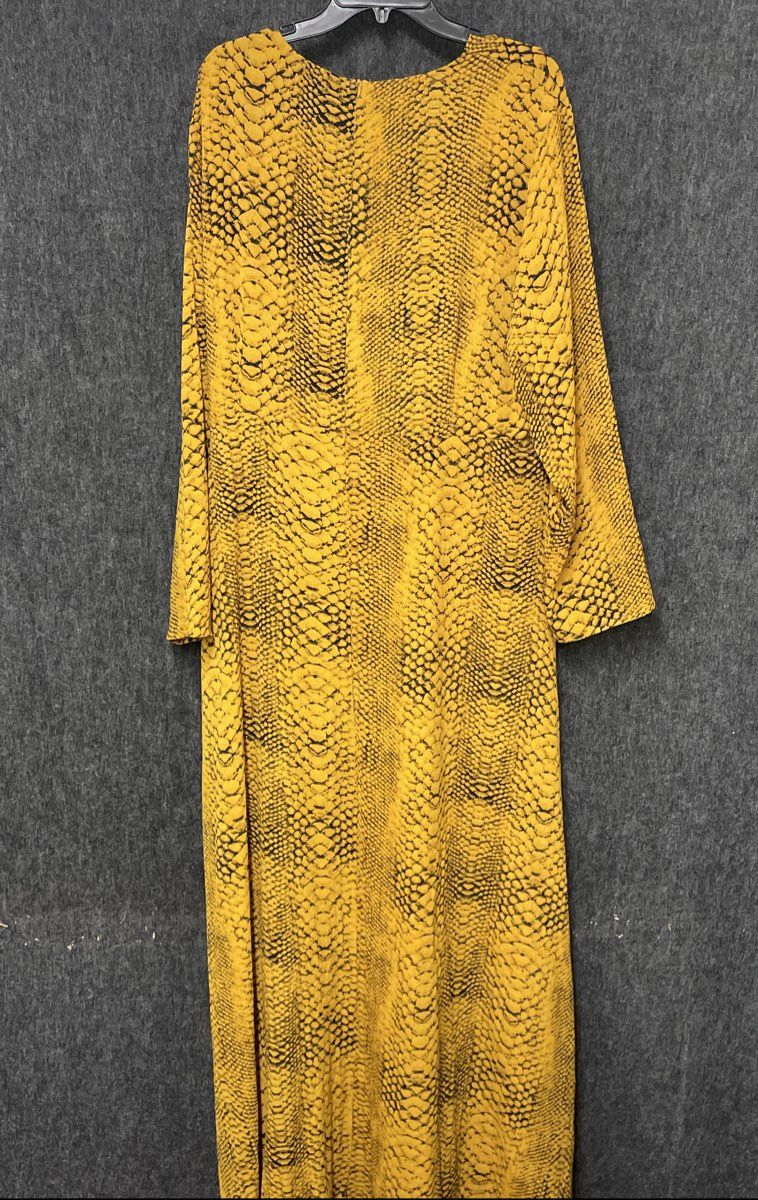 PrettyLittleThing Yellow Snakeskin Print Long Sleeve Twist Maxi Dress Sz 1X NWT