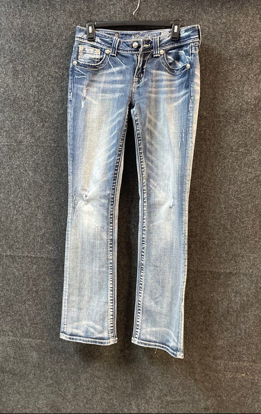 Miss Me Women's Light Wash Embroidered Flap Pocket Bootcut Jeans Sz 28