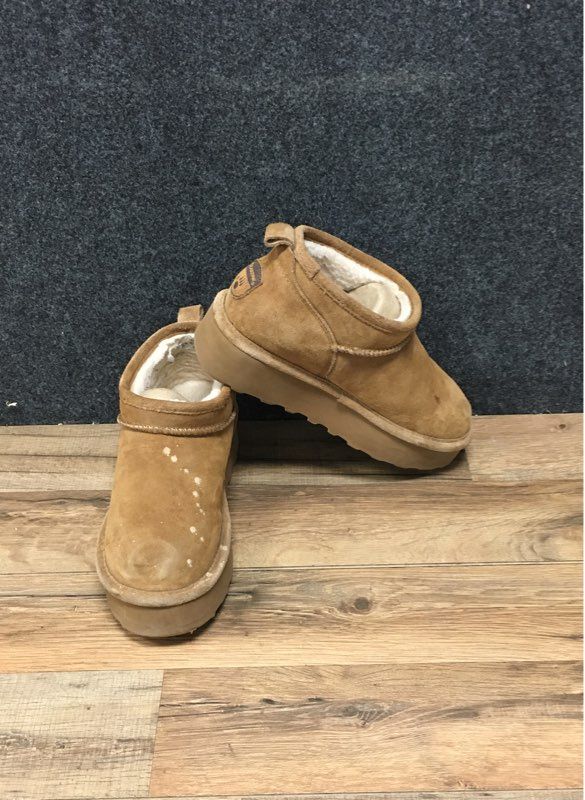 Bearpaw Retro Shorty Hickory Suede Platform Shearling Lined Boots Women's Size 8