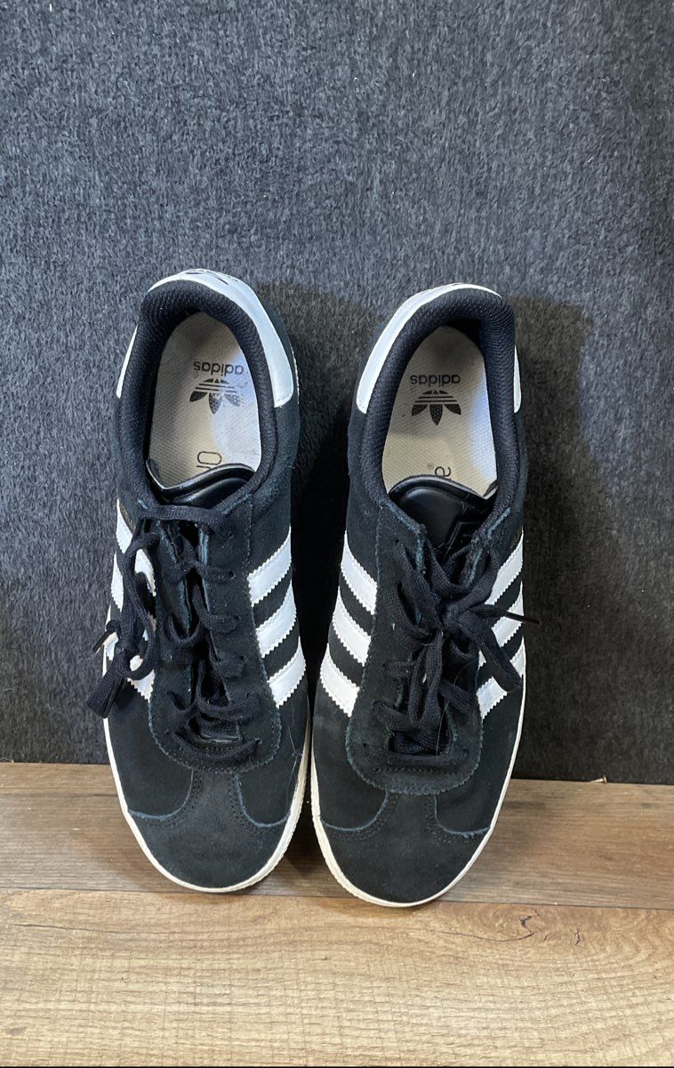 Adidas Originals Gazelle Core Black White Suede Sneakers Women's 6