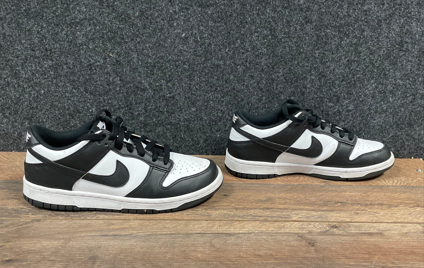 Nike Dunk Low White Black Panda GS Sneakers CW1590-100 Size 6Y