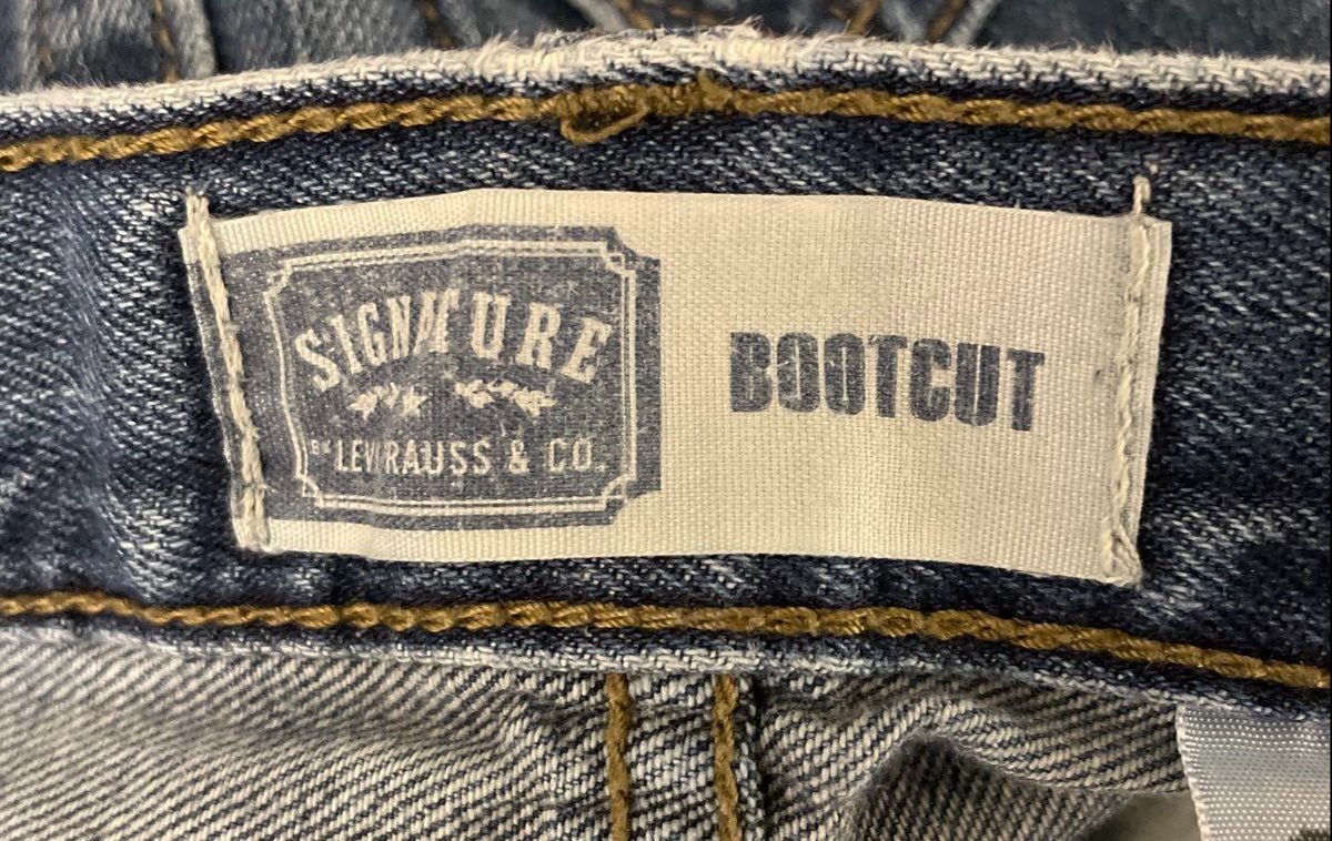 Signature by Levi Strauss & Co. Men's Blue Bootcut Denim Jeans Sz 34x32