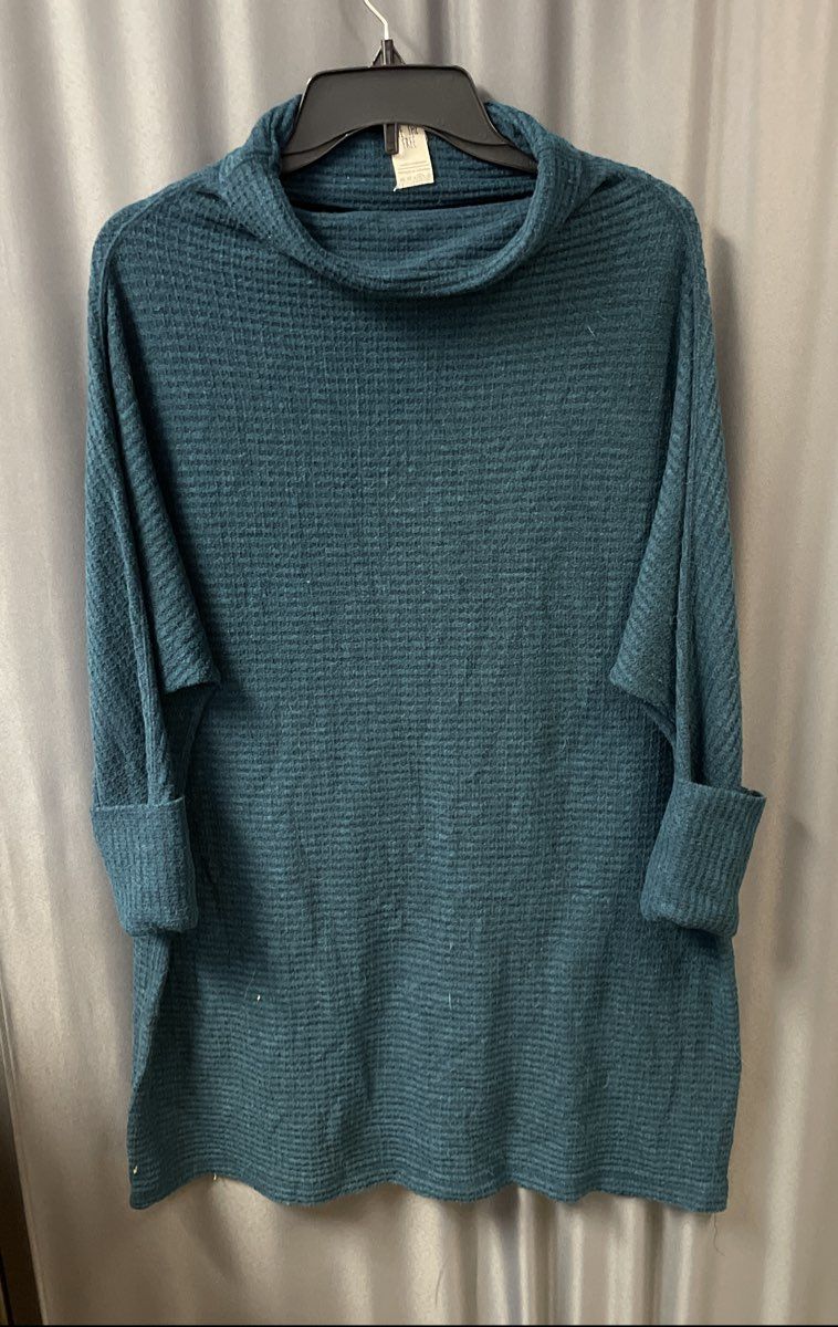 We The Free Women's Jade Waffle Knit Turtleneck Tunic Mock Neck Sz M