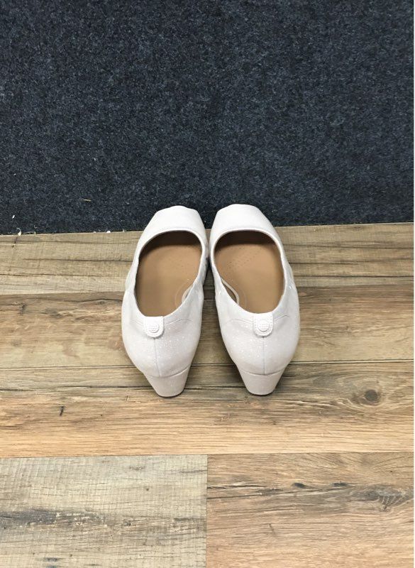 Clarks Heavenly Maze Artisan Nude Dot Peep Toe Wedge Pumps Women's Size 8.5