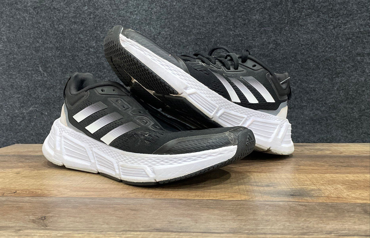 Adidas Questar Core Black Cloud White Running Shoes Size 8.5