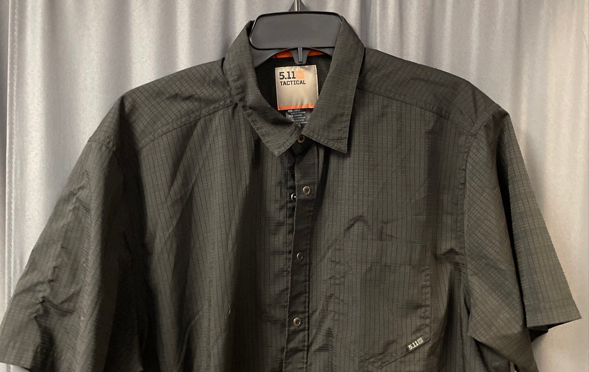 5.11 Tactical Men's Short Sleeve Button Up Shirt Black Ripstop Grid Snap Sz L