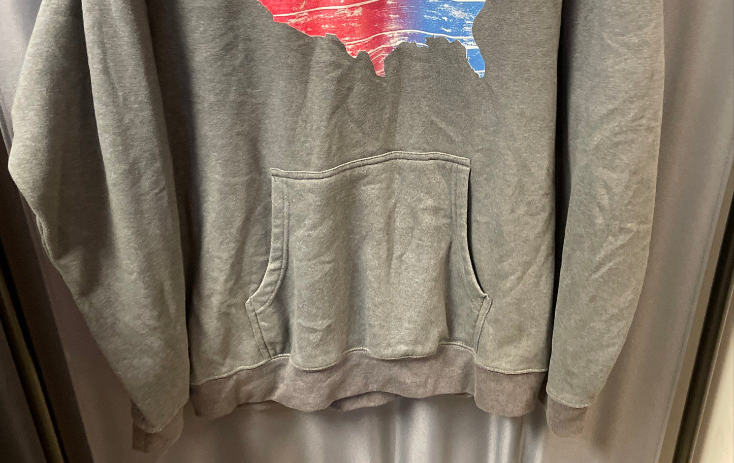 Ariat Men's Gray USA Flag Graphic Pullover Hoodie Fleece Sweatshirt Sz XL Tall