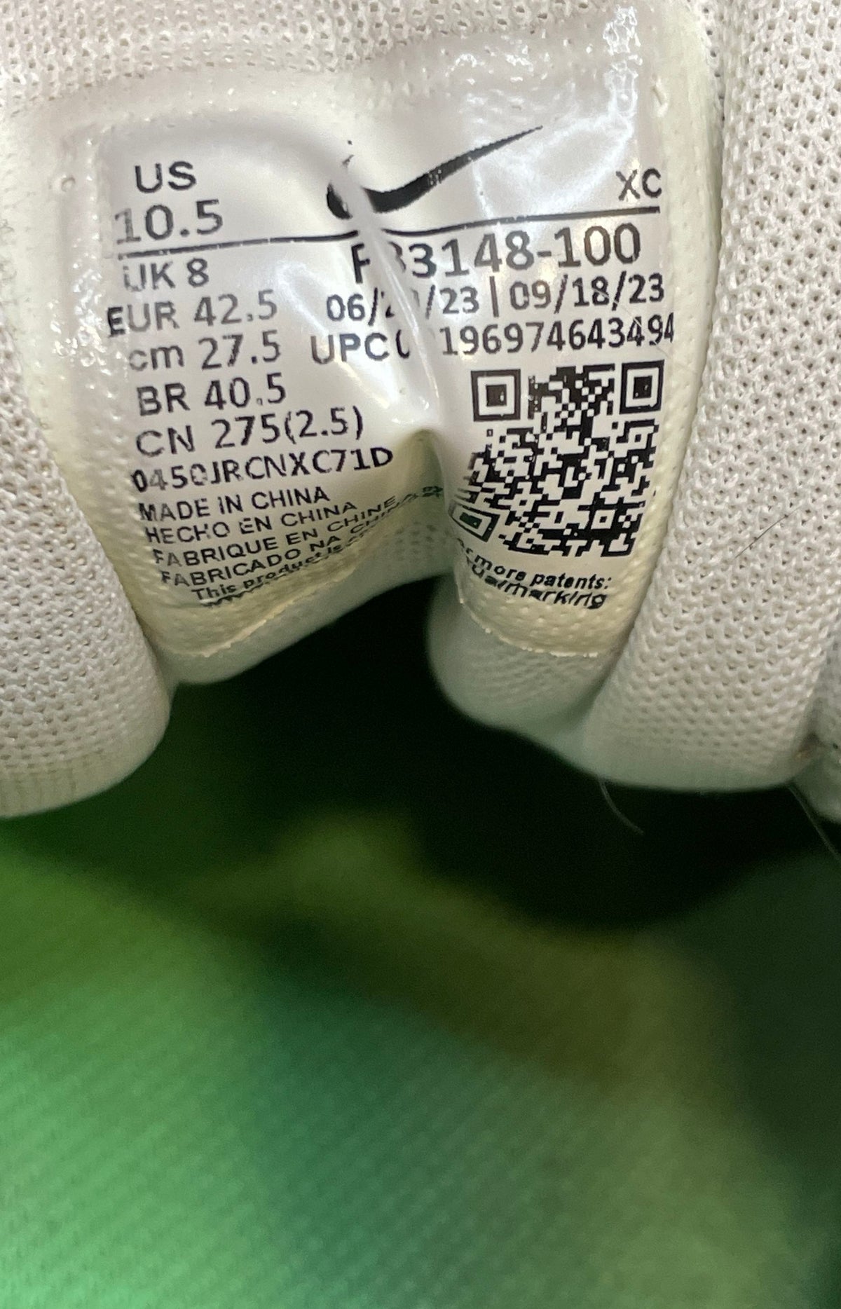 Nike Court Air Zoom NXT White Black Spring Green Tennis Shoes Men's Size 10.5