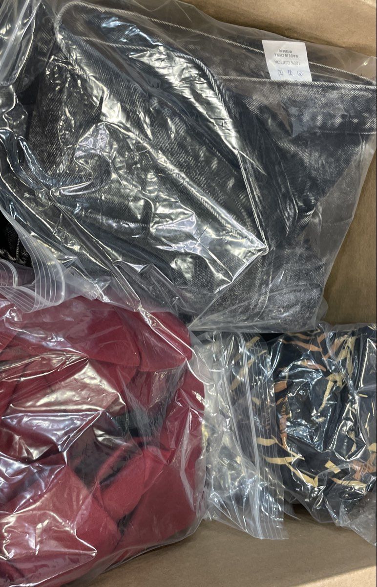 Assorted Brand Men's Women's Clothing Reseller Bulk Lot 20 Lbs Hugo Boss