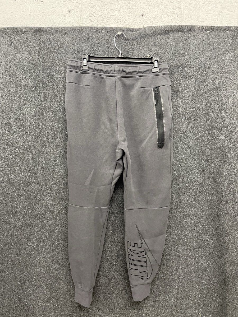 Nike Men's Tech Fleece Joggers Gray Anthracite Tapered Zipper Pocket Logo Sz M