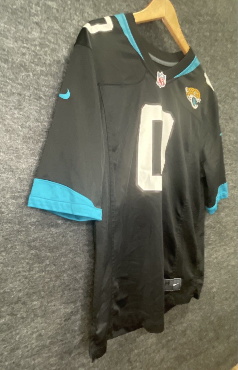 Nike Men's Jacksonville Jaguars Calvin Ridley #0 NFL Game Jersey Black Size M