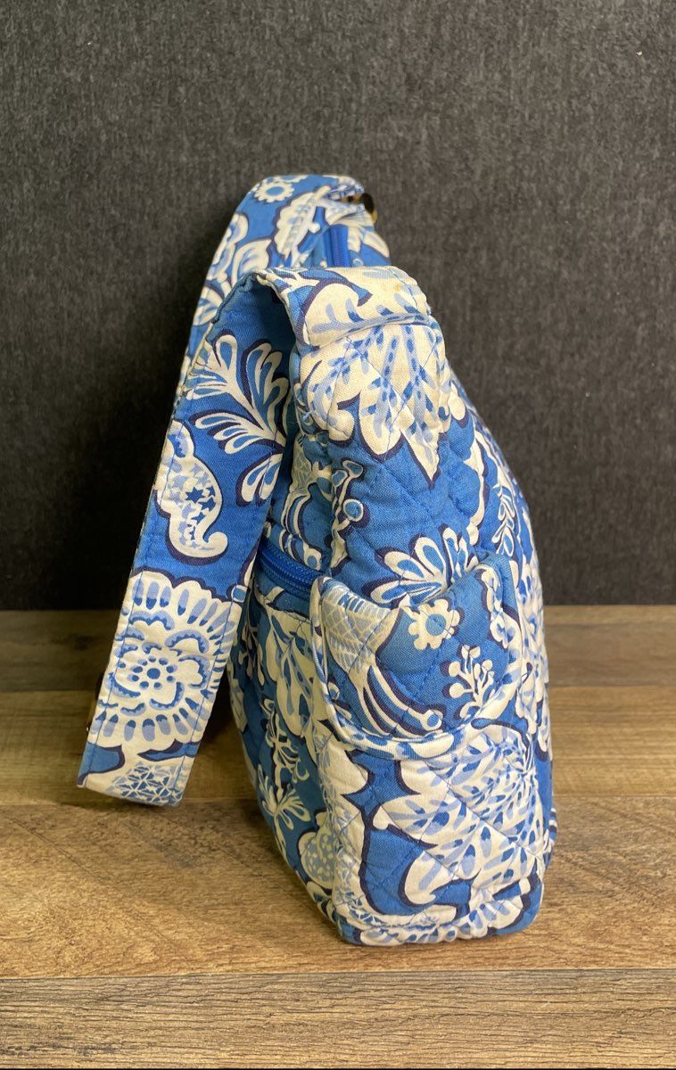 Vera Bradley Blue Lagoon Floral Quilted Crossbody Shoulder Bag 2010s