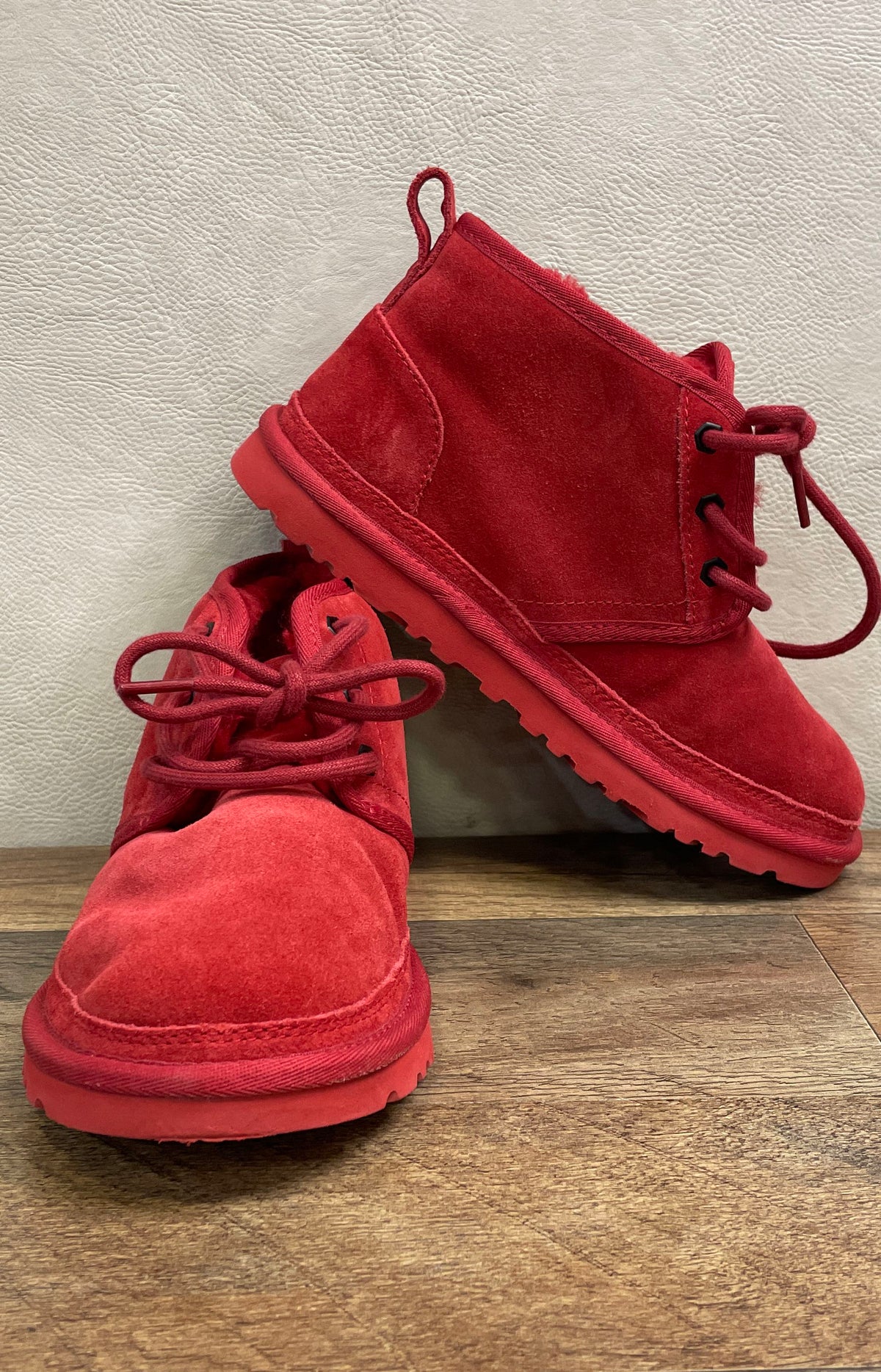 UGG Neumel Red Suede Lace-Up Chukka Boots Women's Size 6