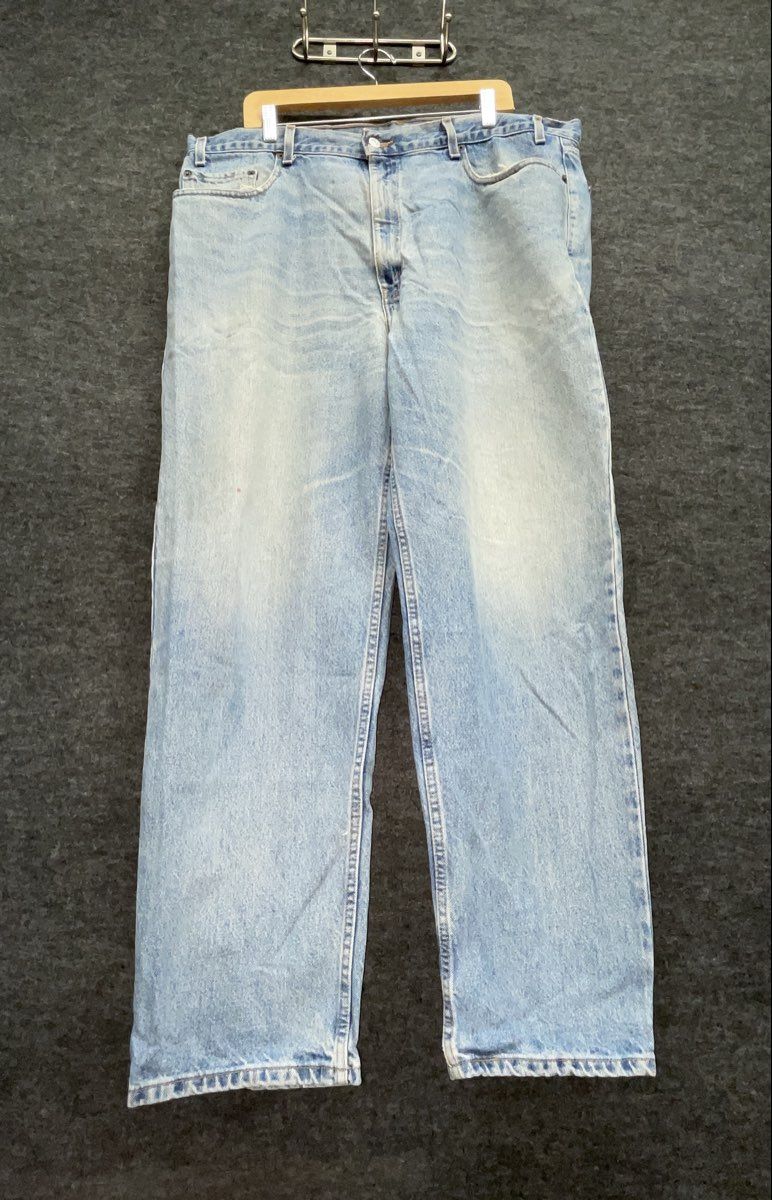 Vintage 90s Levi's Men's Light Wash Blue Denim Jeans Sz 42x32