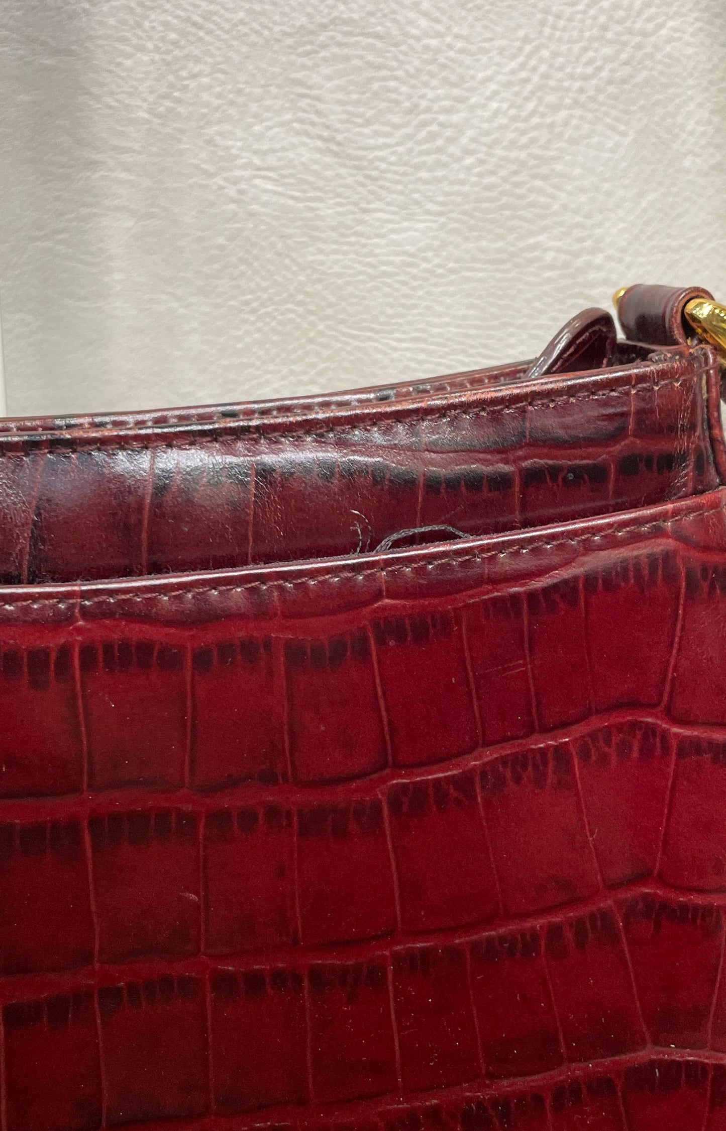 Vintage 90s Etienne Aigner Burgundy Croc Embossed Leather Shoulder Bag Gold