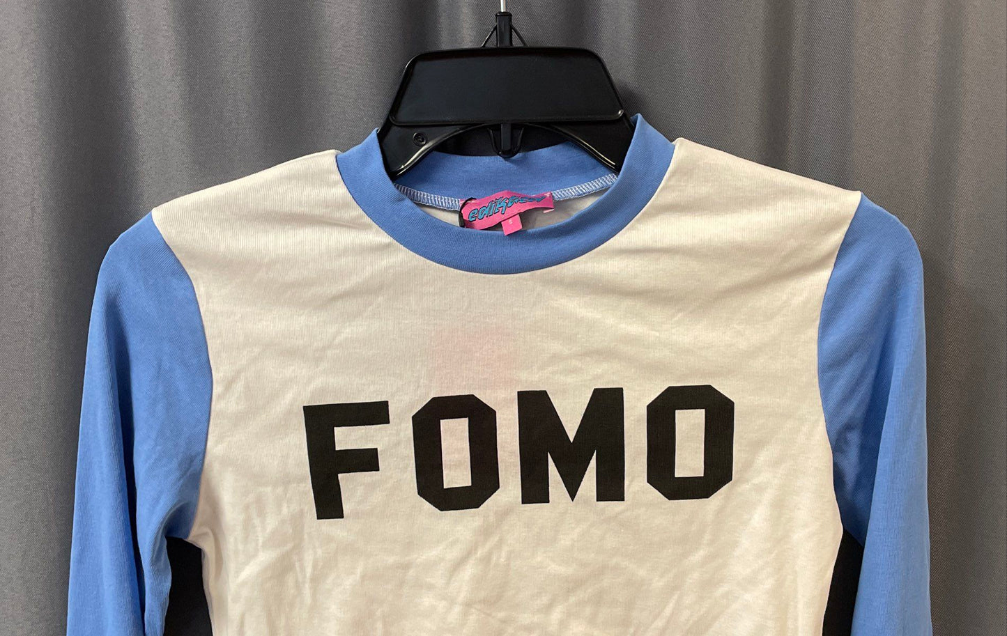 Edikted Women's Blue White FOMO Graphic Long Sleeve Crop Top Sz S NWT