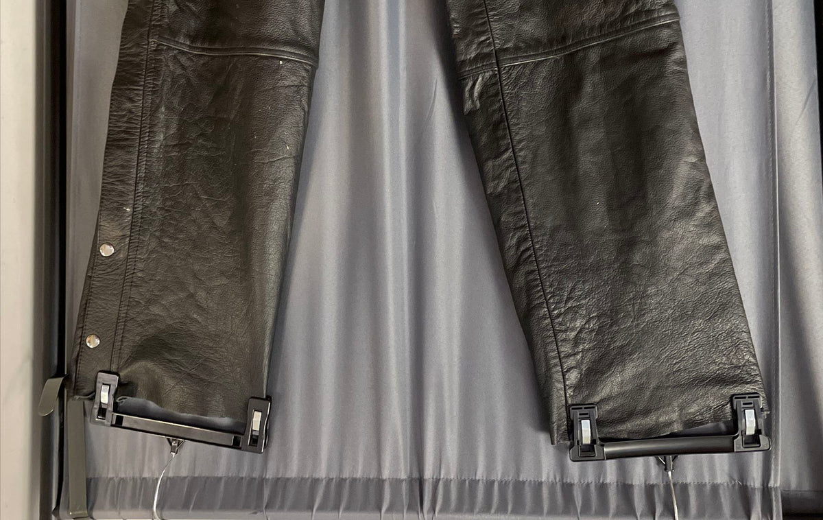 USA Bikers Dream Apparel Black Leather Lined Motorcycle Riding Chaps Sz L