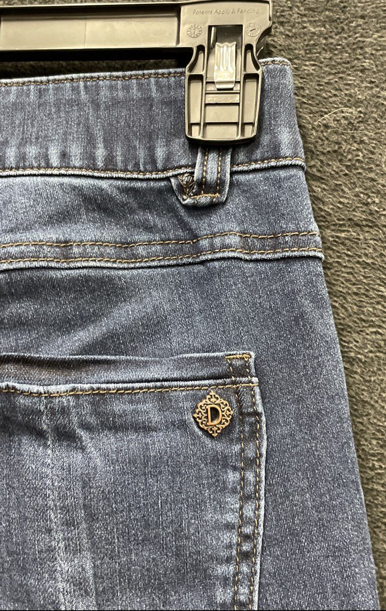 Democracy Women's Ab'solution Blue Stretch Denim Jeans Sz 4