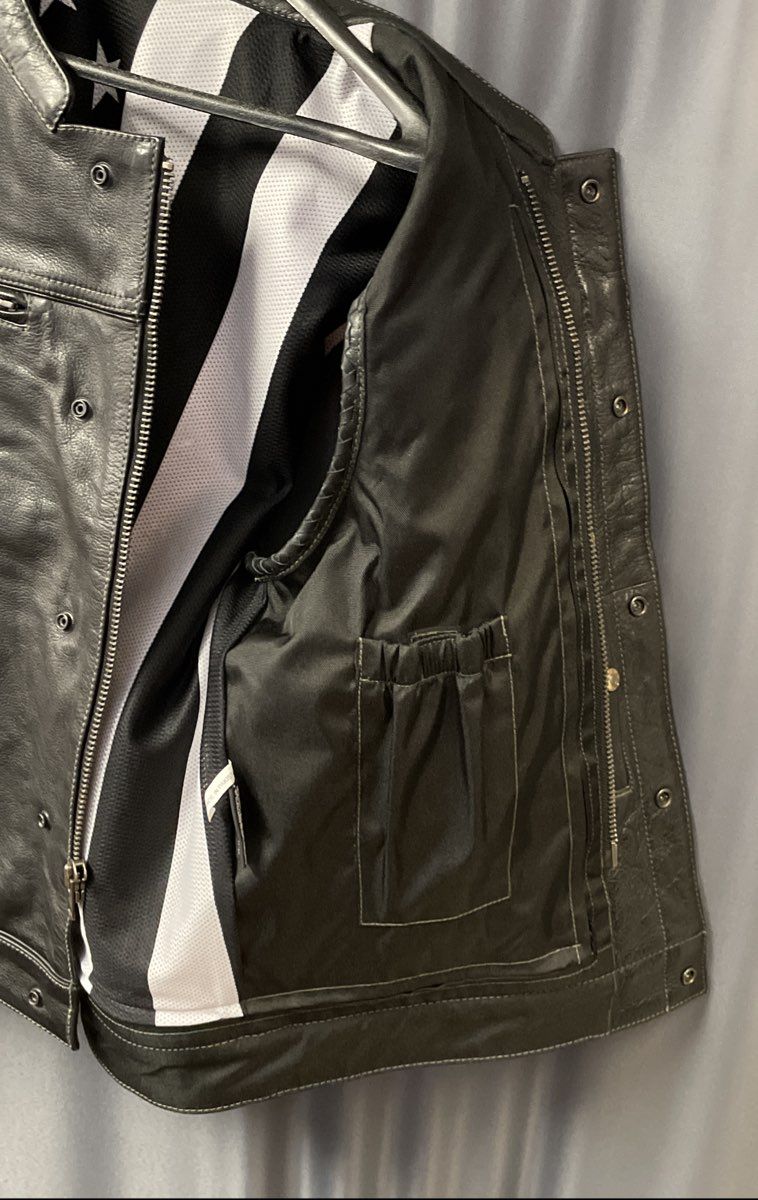 First MFG Co. Men's Black Leather Custom Shop Handmade Motorcycle Vest Sz XL