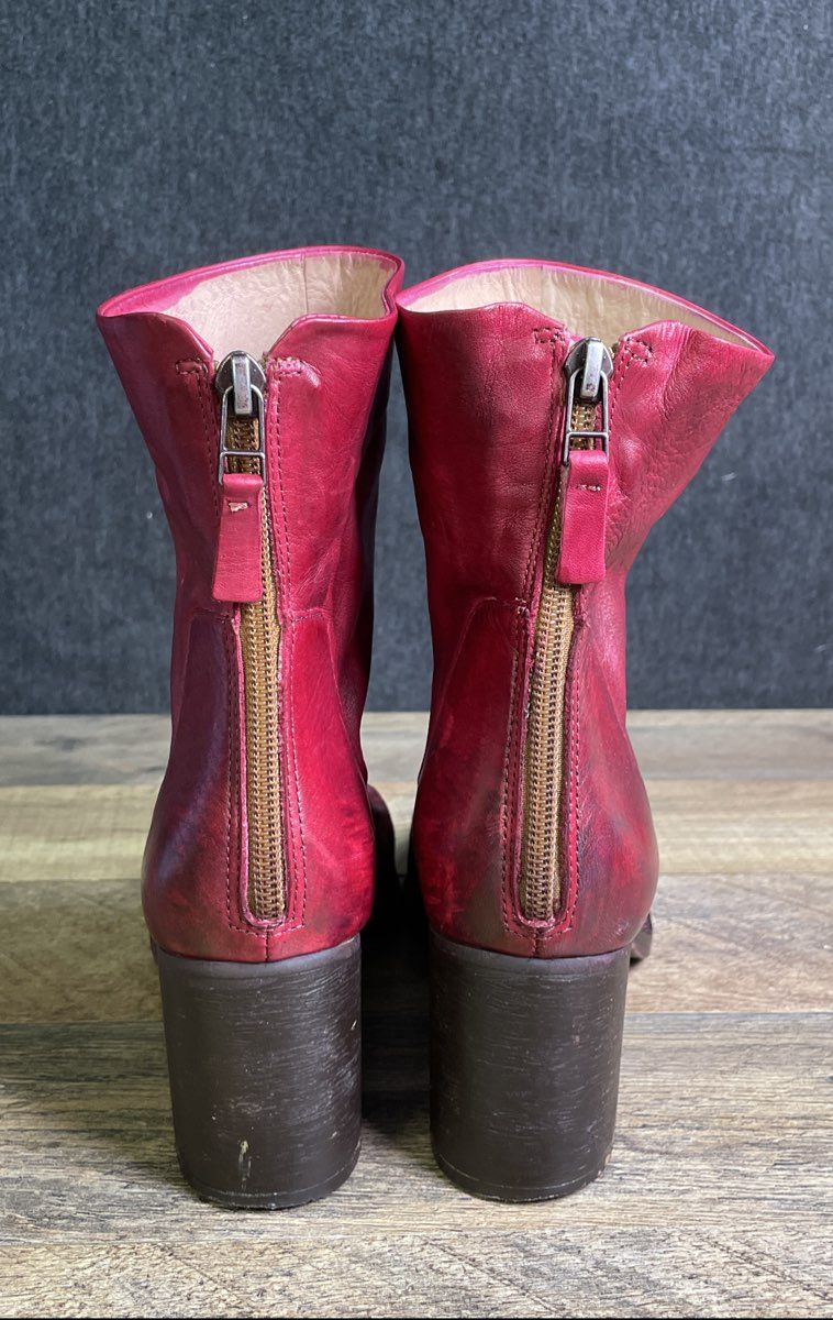 Chelsea & Violet Fredm Red Leather Block Heel Zip Ankle Boots Women's Size 7