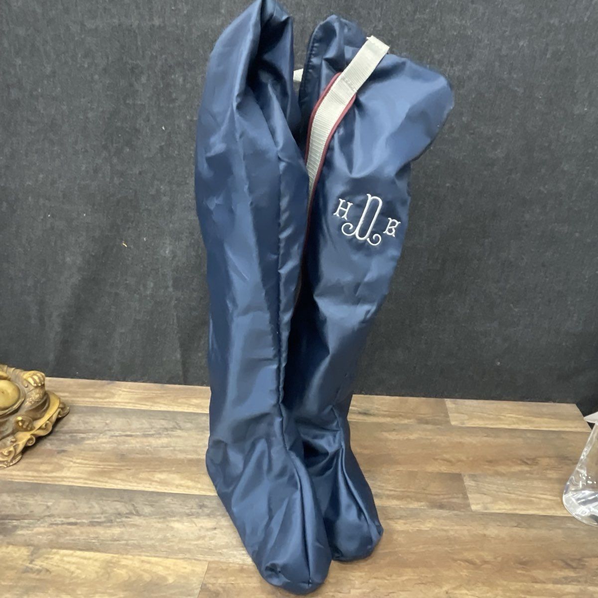 Women's Devon Aire Classic Black Boot Size 8