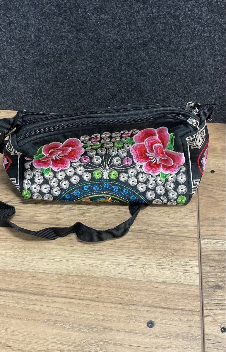 Embroidered Floral Boho Hmong Style Crossbody Shoulder Bag Black Lot of 2