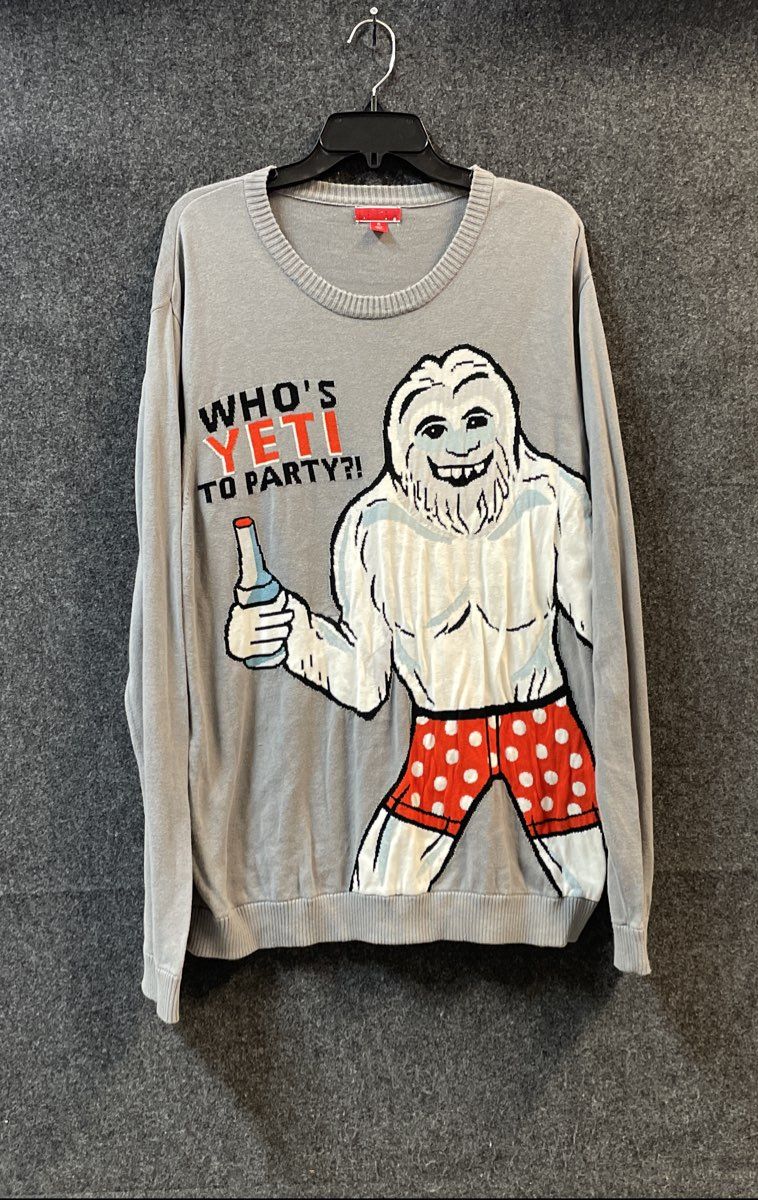 Target Men's Gray Who's Yeti To Party Graphic Cotton Crewneck Sweater Sz XL